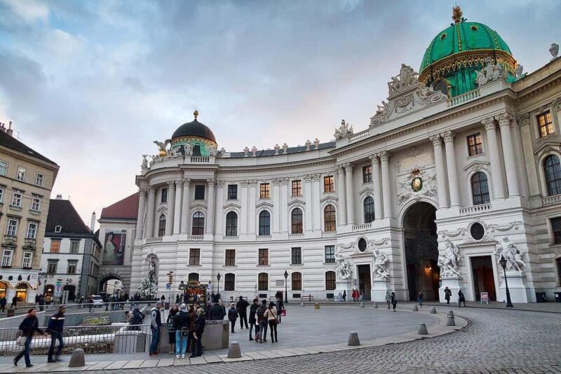 Vienna: Guided City Centre Walking Tour - Visiting the Gothic St. Stephen’s Cathedral