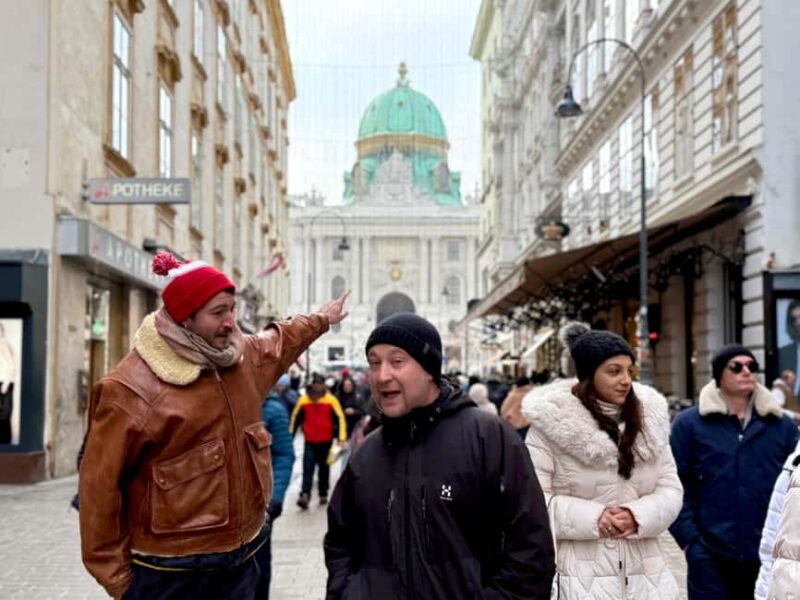 Vienna: Guided Food Tour with 8+ Food Tasting & Secret Dish - Key Points