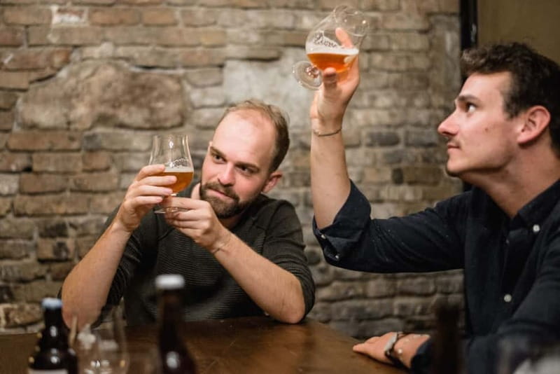 Vienna: Guided Regional Beer Tasting Experience - Sampling 5 Beers from Small Local Brewers