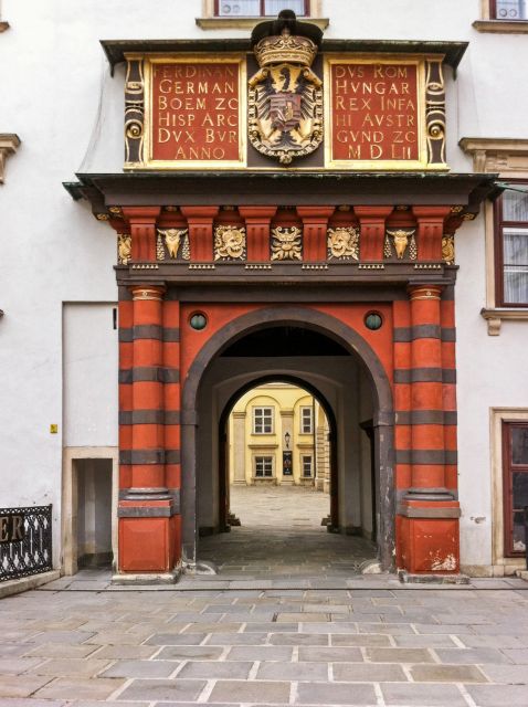 Vienna: Guided Walking Tour of City Center Highlights - Comparing This Tour to Similar Options