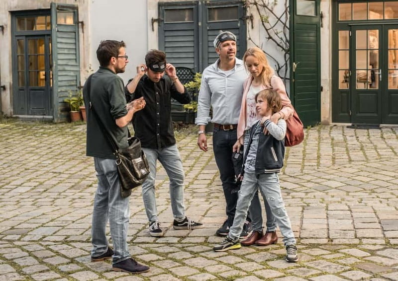 Vienna: Hidden courtyards Guided walking tour - From the Old Town to the Hidden Gardens of Vienna