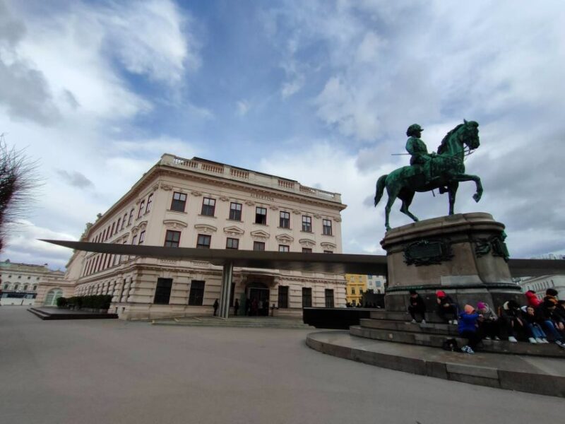Vienna Historical Highlight City Tour + Hofburg - Highlights of St. Stephen’s Cathedral