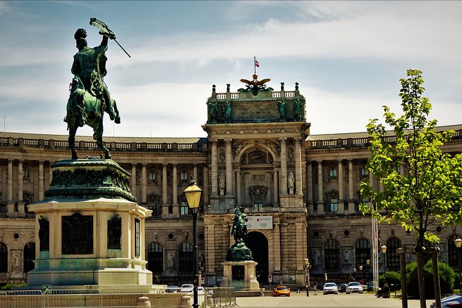 Vienna Inner City Highlights Private Walking Tour - Visiting the Hofburg Palace Complex