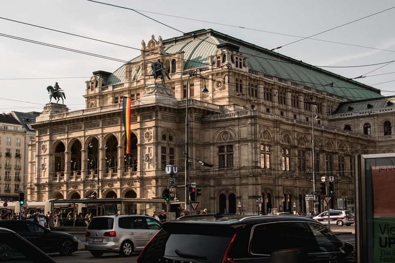 Vienna: Instagram Photo Walking Tour with Instant Camera - The Iconic Hofburg and Rose Garden