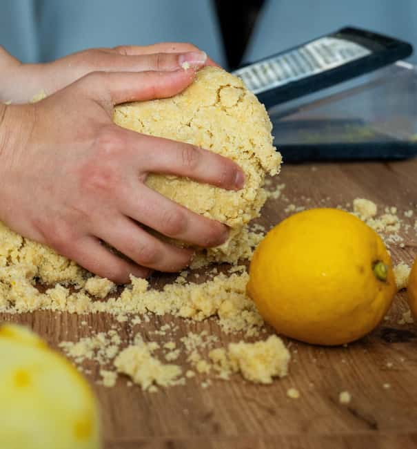 Vienna: Italian-Austrian Pastry Class  Pasticciotto & Drink - Key Points