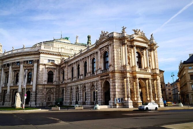 Vienna Private Bike tour - Starting Point at Velopold Vienna and Bike Rental Convenience