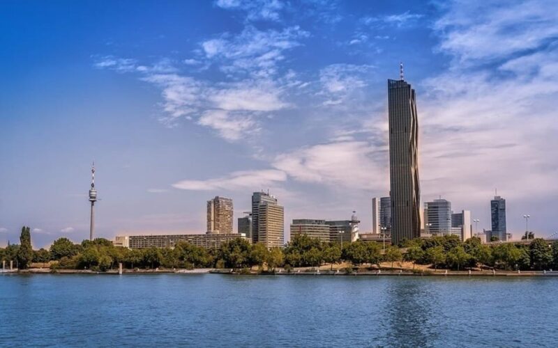 Vienna: Private Half-Day Sightseeing Tour with a Local - How the Tour Compares to Other Vienna Experiences