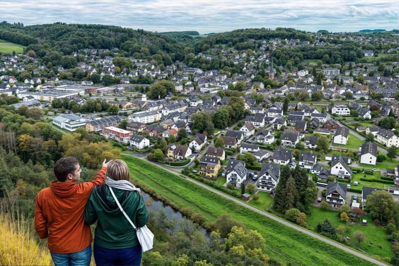 Vienna: Private Walking Tour Through the Hilly Countryside - Exploring Vienna’s Hills and Architectural Treasures
