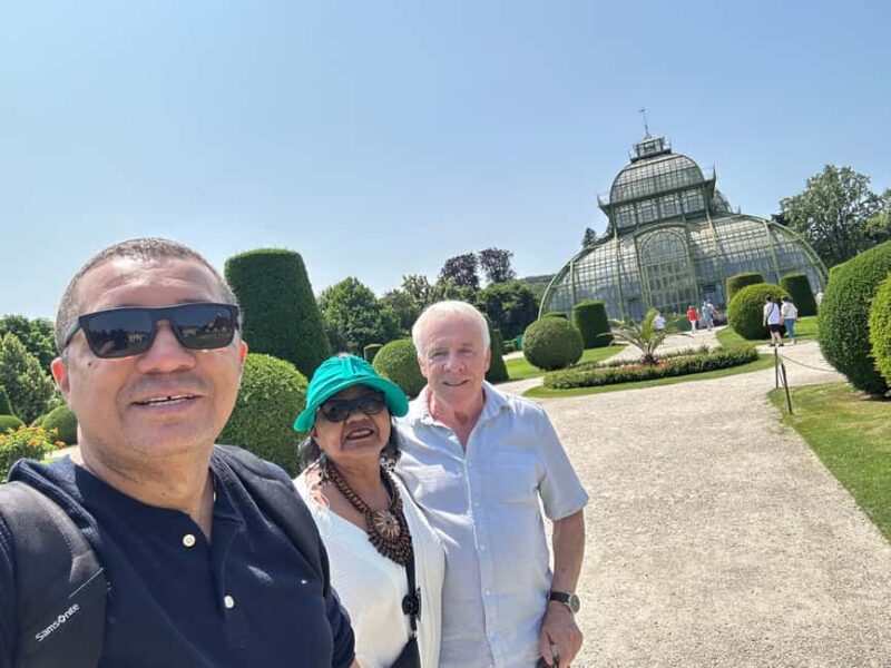 Vienna: Private Walking Tour with a Local - From the Old Town to Offbeat Local Spots