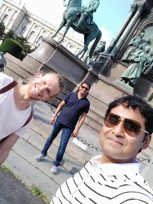 Vienna: Private Walking Tour with a Local - The Experience in Action: Personal Stories and Praised Guides