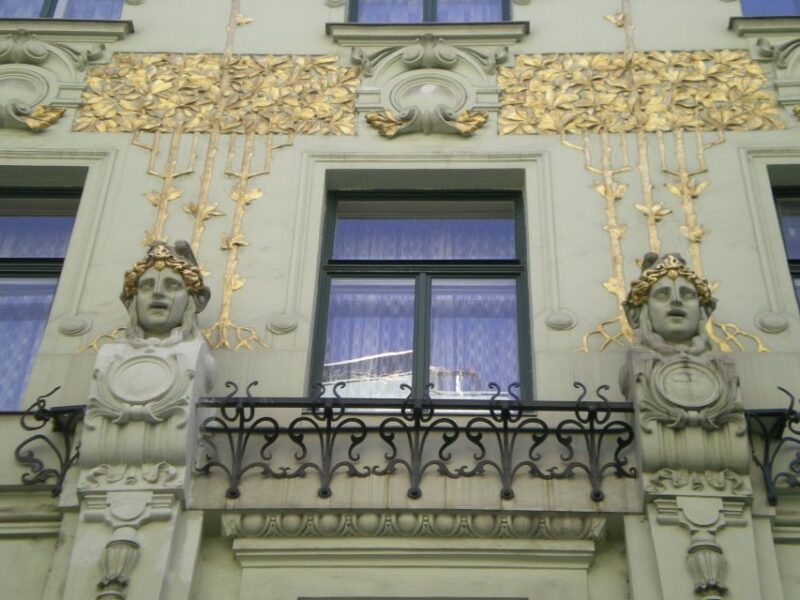 Vienna: Romantic Old Vienna City Walk and Wine Tasting - Value and Booking Flexibility