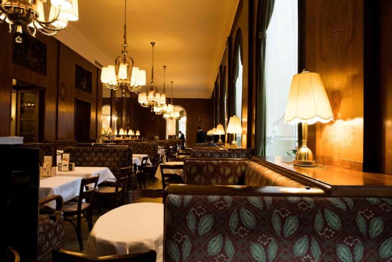 Vienna: Secrets and Scandals with Cake at Cafe Landtmann - Key Points