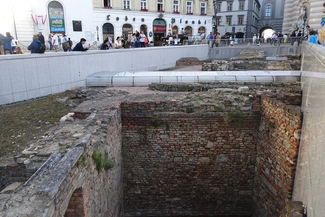 Vienna self-guided walking tour and scavenger hunt - Practical Details: Meeting Point, Duration, and Physical Effort