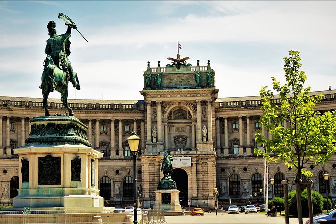 Vienna Snapshots, a Private Half-Day Driving Tour with lots of Photo Ops! - Key Points