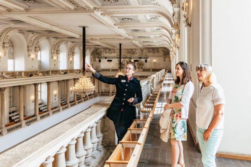 Vienna: Spanish Riding School Guided Architectural Tour - The Experience of the Guides and Group Atmosphere