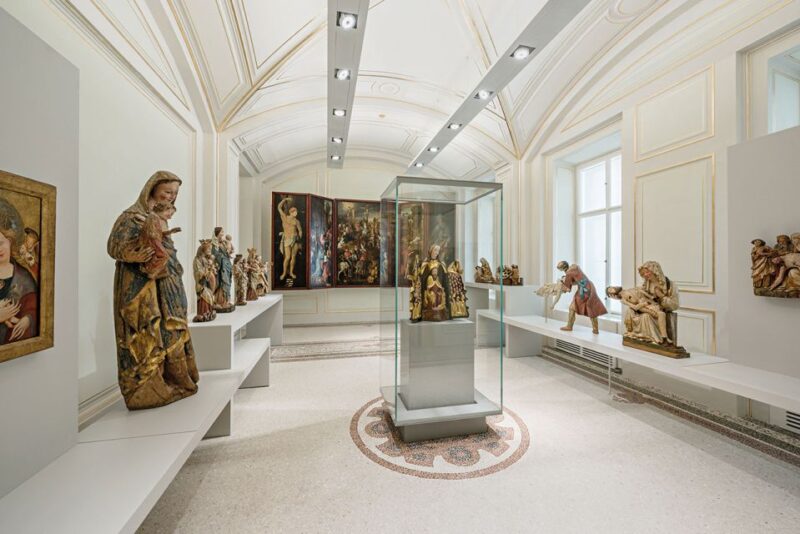 Vienna: St. Stephen's Cathedral & Dom Museum Wien Tickets - Key Points