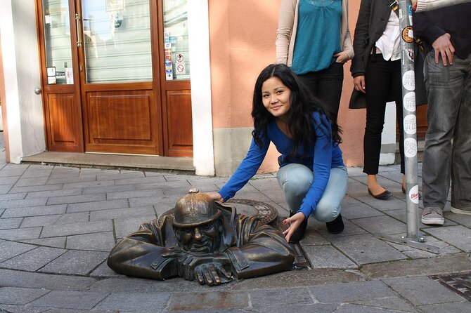 Vienna to Budapest and Bratislava Private 1 Day Tour with Guides - Exploring Bratislava Castle and the Old Town