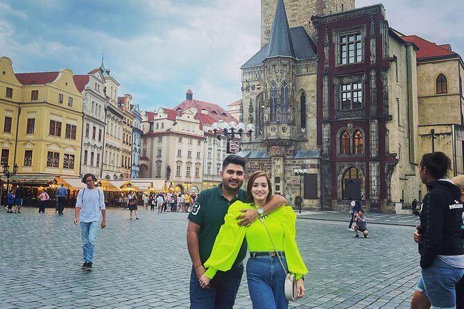 Vienna to Budapest and Prague 3 Days Privately Guided Tour - Traveling to Prague: Scenic Drive and Historic Highlights