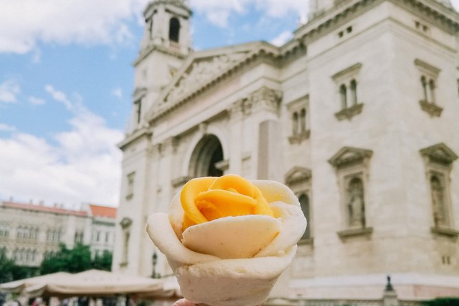 Vienna to Budapest - Private transfer with 2h of Sightseeing - Convenient Private Door-to-Door Transfer with Sightseeing in Austria and Hungary