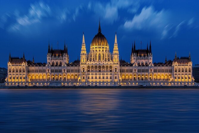 Vienna to Budapest - Private transfer with 2h of Sightseeing - Limitations and Considerations