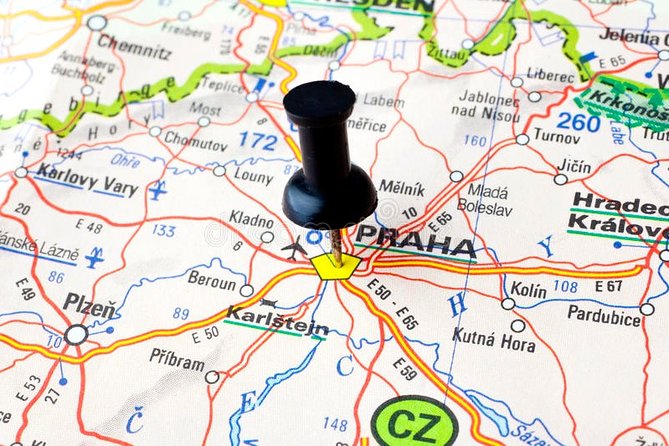 Vienna to Prague - Private Transfer with 2 hours of Sightseeing - The Vehicles: Comfort and Space