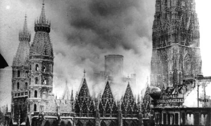 Vienna: Vienna under the Nazis, Private Walking Tour - Starting Point at the Archduke Charles Monument in Vienna’s Old Town