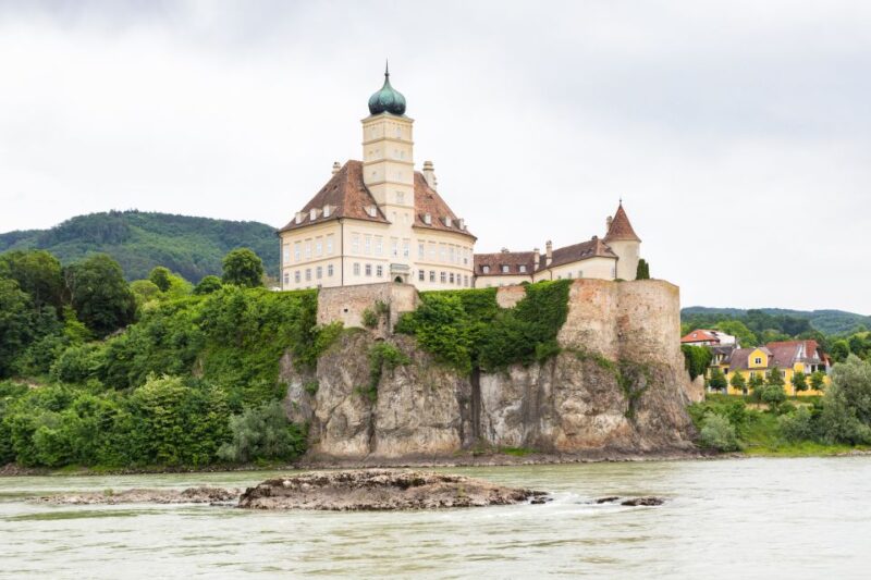 Vienna: Wachau, Melk Abbey, and Danube Valleys Tour - Scenic Drive Through the Wachau Valley