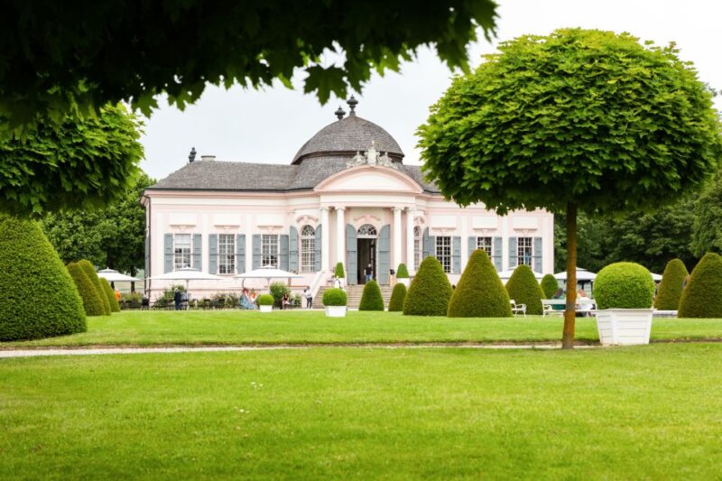 Vienna: Wachau, Melk Abbey, and Danube Valleys Tour - Seasonal Differences and Flexibility