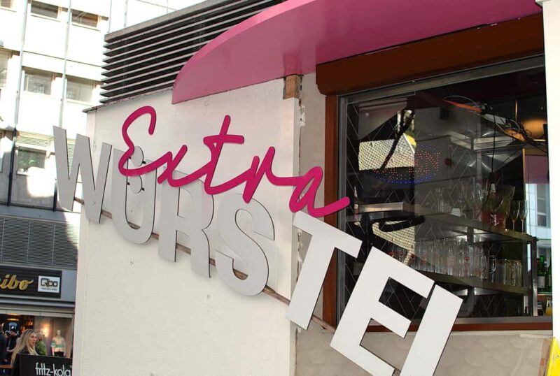 Vienna: Wiener Sausage Stand Tour with Tastings - The Atmosphere at Viennese Sausage Stands