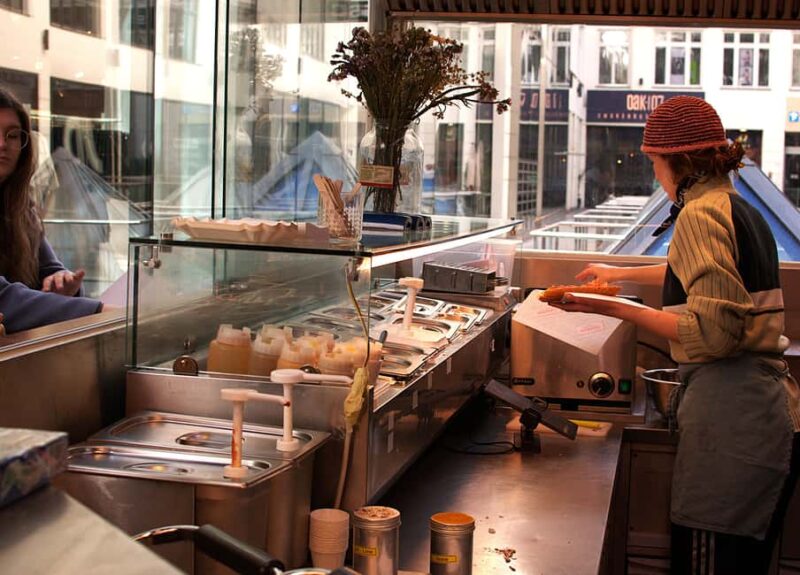 Vienna: Wiener Sausage Stand Tour with Tastings - Practical Details and Accessibility