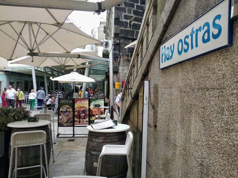 Vigo Express - by bus and on foot - Exploring Vigo’s Old Town: Porta do Sol, Plaza de la Constitución, and Co-Cathedral