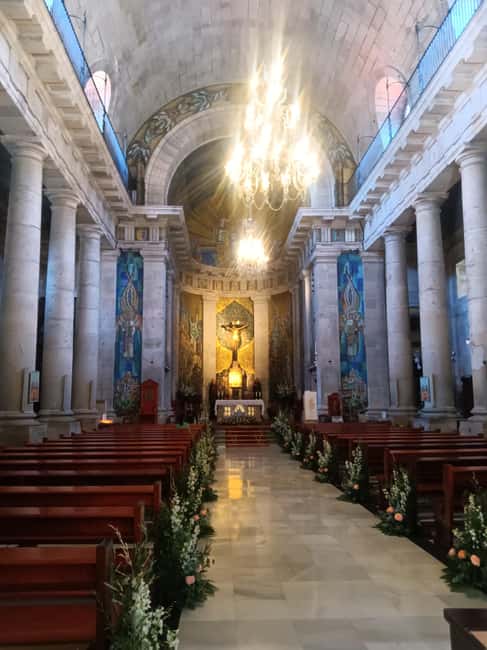 Vigo Express - by bus and on foot - Returning to Vigo’s Port and Enjoying Local Flavors