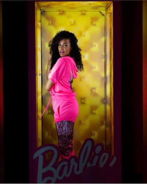 Vigo: Thematic Tour Selfie Experience Gallery Vigo-Galicia - The Unique Photo Opportunities: From Barbie to Ultraviolet Zones