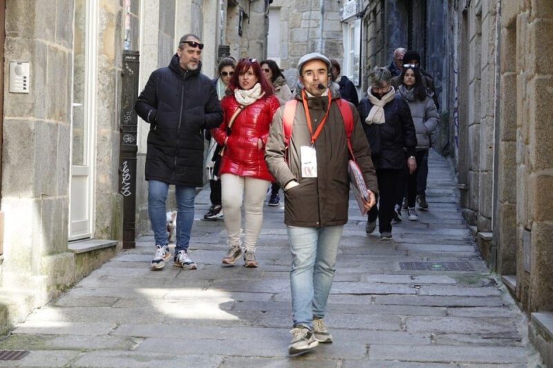 Vigo: Walking Tour with local History & Culture - Discover Vigos Old Town and Its Historic Streets