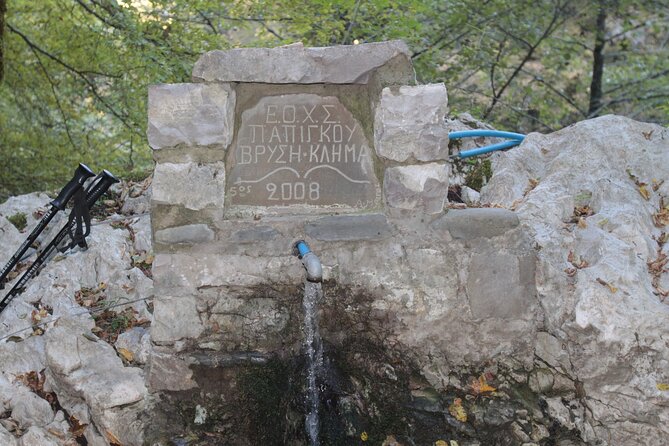 Vikos Gorge crossing hiking from Monodentri to Vikos village - Key Points