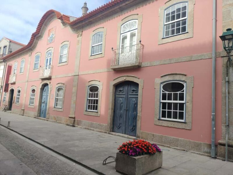 Vila do Conde: Walking Tour in the Historic Heart - Walking through Historic Streets and Architectural Landmarks