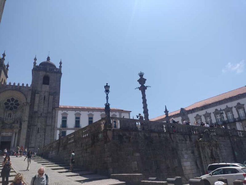 Vila do Conde: Walking Tour in the Historic Heart - Exploring the Iconic Igreja Matriz de São João Baptista