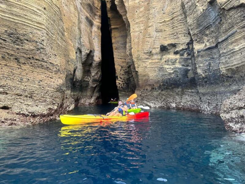 Vila Franca do Campo: Coast & Islet Caves Guided Kayak Tour - Discover the Vila Franca do Campo: Coast & Islet Caves Kayak Tour