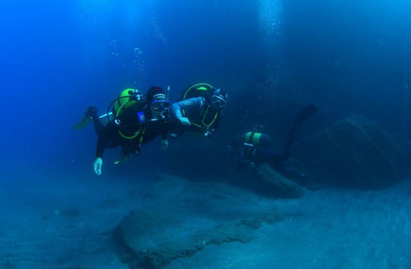 Vila Franca Do Campo: Introduction to Scuba Diving Tour - Starting Point: From Vila Franca do Campo Marina to the Volcano Crater