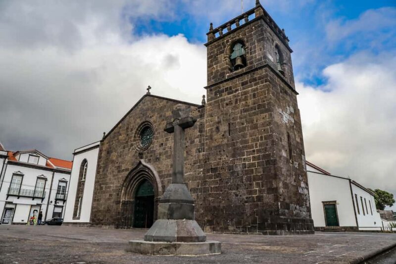 Vila Franca do Campo: Settlers Town Guided Tour - Practical Details: Logistics, Group Size, and Pricing