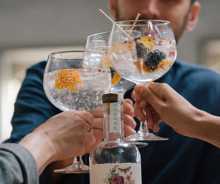 Vila Nova de Gaia: Cocktail Making Workshop - Why This Cocktail Workshop Stands Out