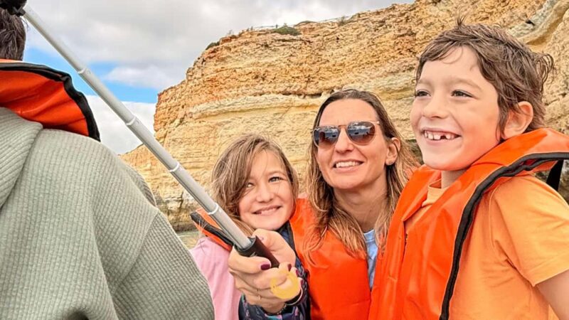 Vilamoura: Benagil Caves and Coastline Boat Tour - Pets and Accessibility Considerations