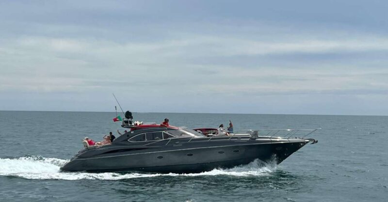 Vilamoura: Custom Private Yacht Cruise with Drinks & Bites - The Route Options: Faro Islands and Ria Formosa or Albufeira and Lagos