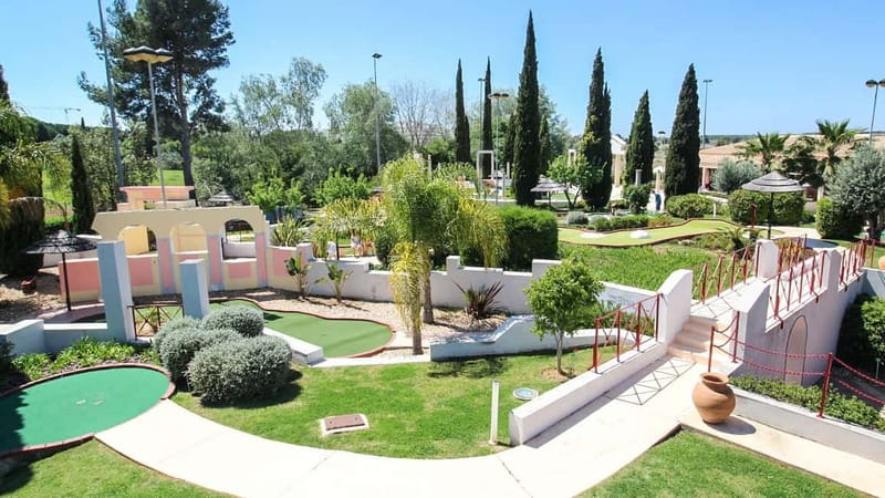 Vilamoura: Family Golf Park Game - Key Points