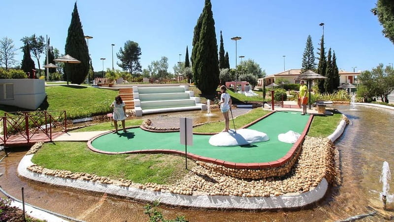 Vilamoura: Family Golf Park Game - Discovering the Themed Mini-Golf Courses in Vilamoura