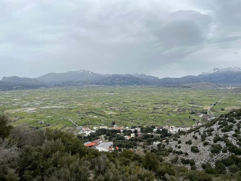 Village Vibes Tour of Heraklion Mainland and Lasithi Plateau - Practical Details: Logistics and Group Size