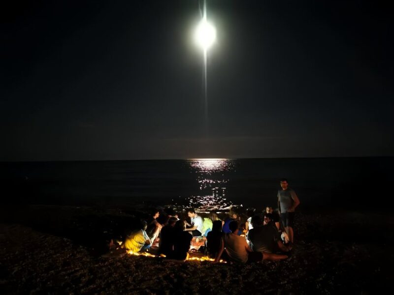 Villajoyosa: Moonlight kayaking and dinner under the stars - The Experience with the Guides