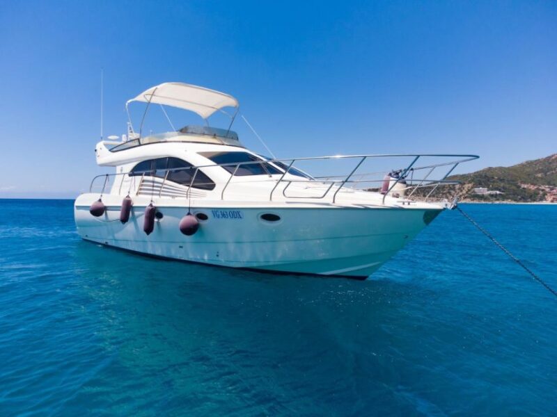 Villasimius: Day Yacht Cruise with Aperitif and Lunch - Itinerary Highlights and Stops