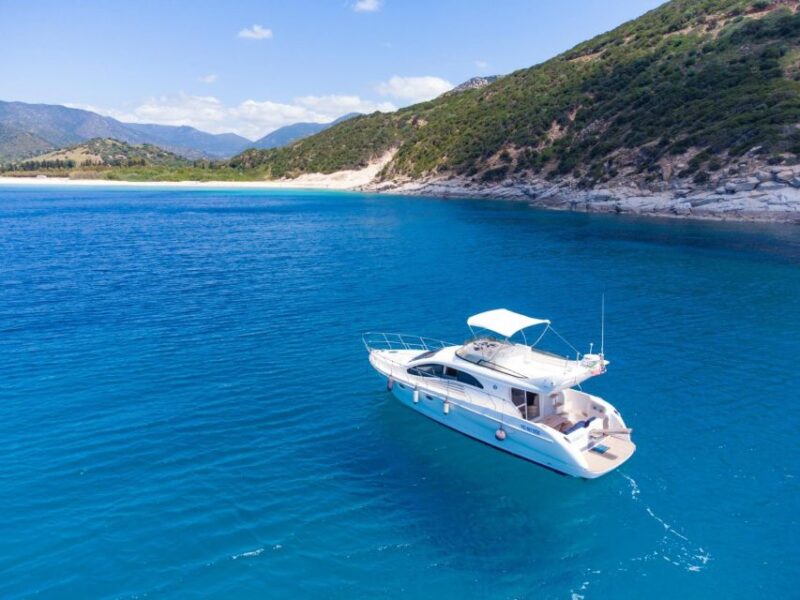Villasimius: Day Yacht Cruise with Aperitif and Lunch - Who Will Love This Yacht Tour in Villasimius?