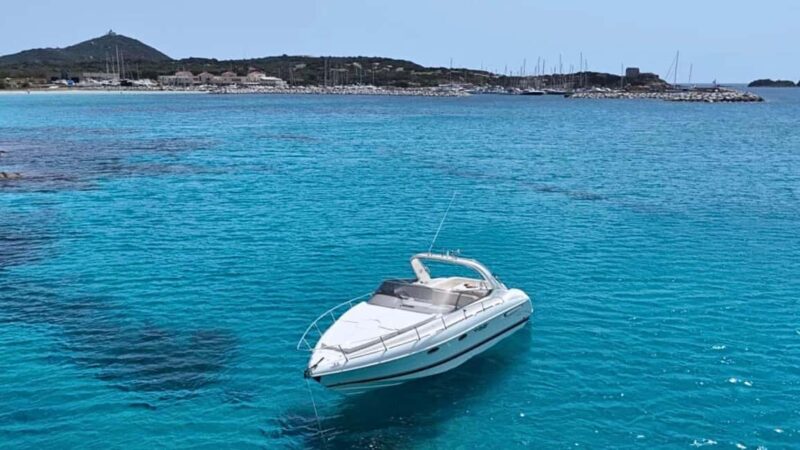 Villasimius: private speedboat tour - The Speedboat and Skipper Experience